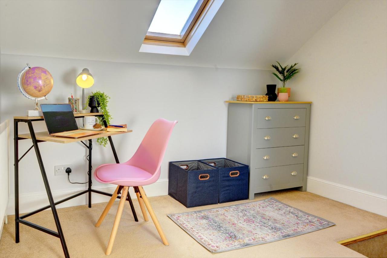Regency Nest By Spa Town Property - Stylish 3 Bedroom Apartment On 2 Floors, Central Leamington Spa Kültér fotó