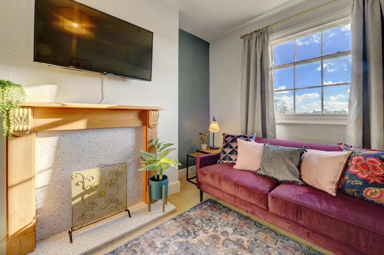 Regency Nest By Spa Town Property - Stylish 3 Bedroom Apartment On 2 Floors, Central Leamington Spa Kültér fotó