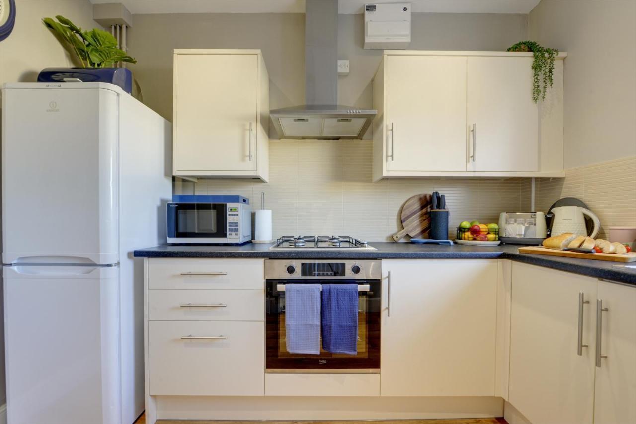 Regency Nest By Spa Town Property - Stylish 3 Bedroom Apartment On 2 Floors, Central Leamington Spa Kültér fotó